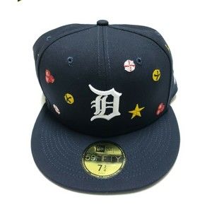 New Era MLB Detroit Tigers 59FIFTY Holly Fitted Cap Hat Size 7 3/4 Black
